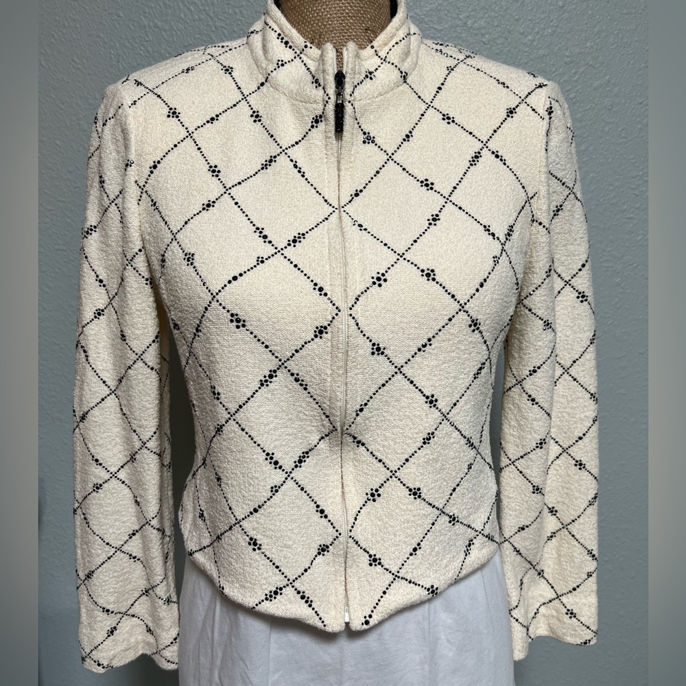 St. John jacket embellished size 4